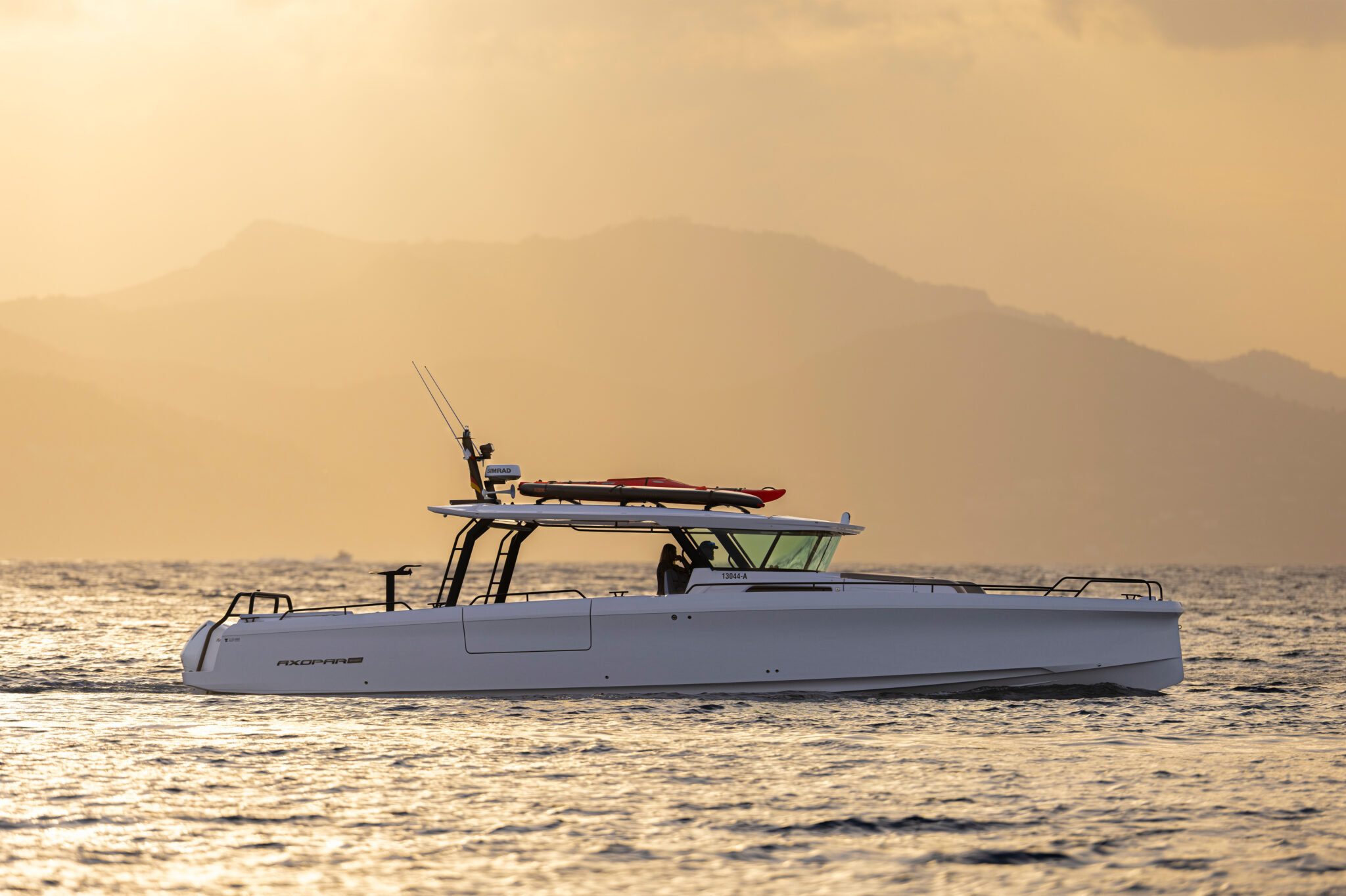 Axopar boats: Modern design and performance – BLP Group