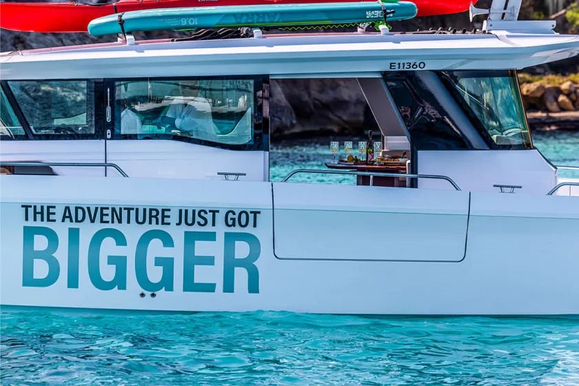 Nagy dupla tolóajtók