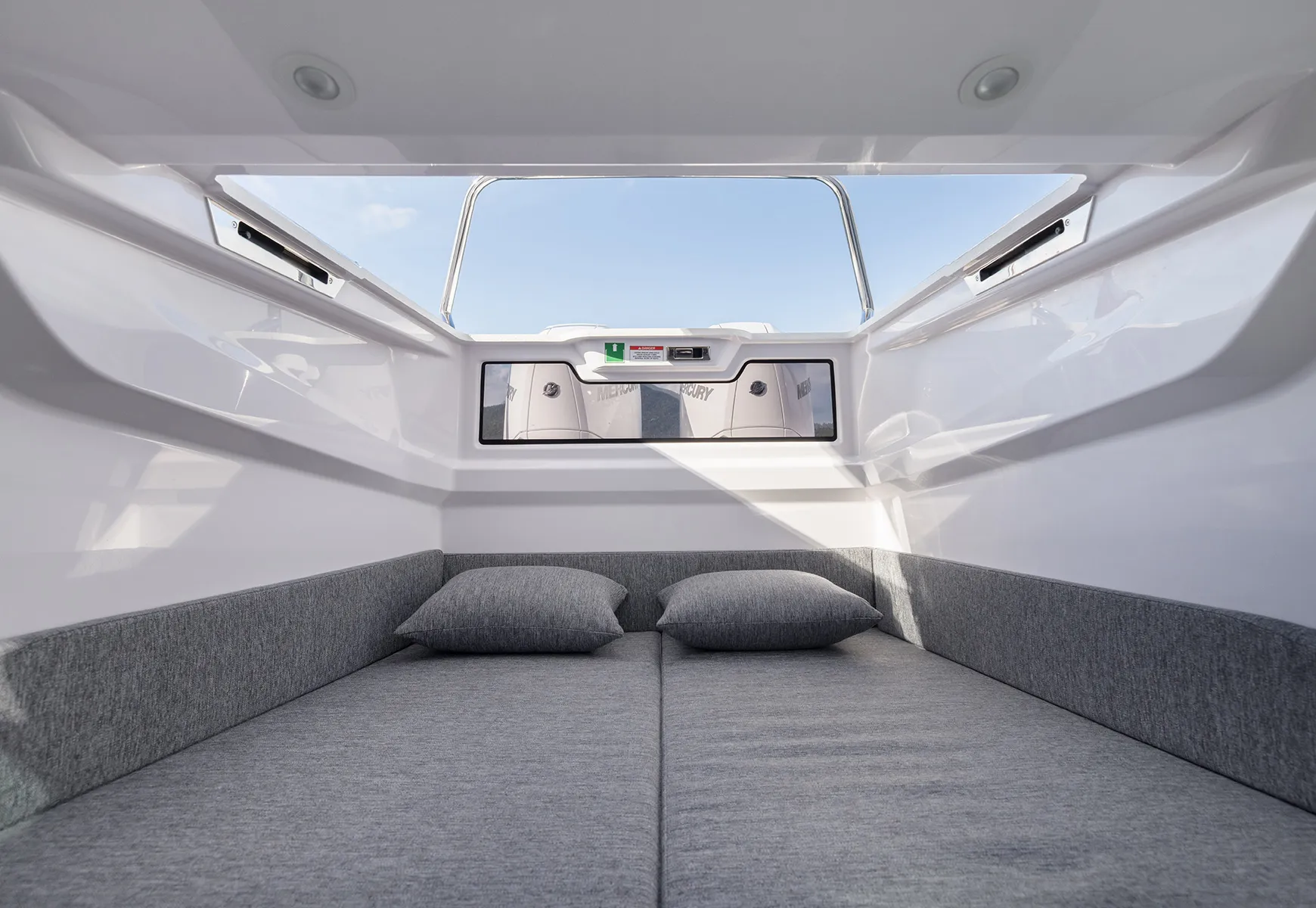 Továbbfejlesztett hátsó kabin