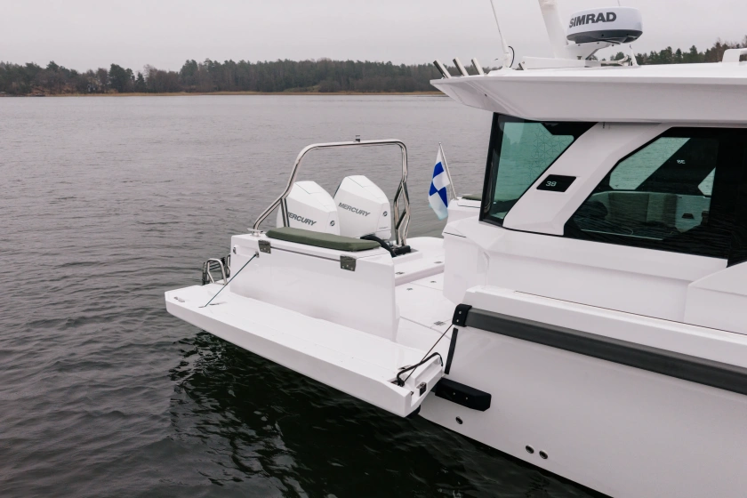 Lehajtható platformok